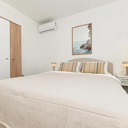 Downtown Apartments Maar Trogir Exterior photo