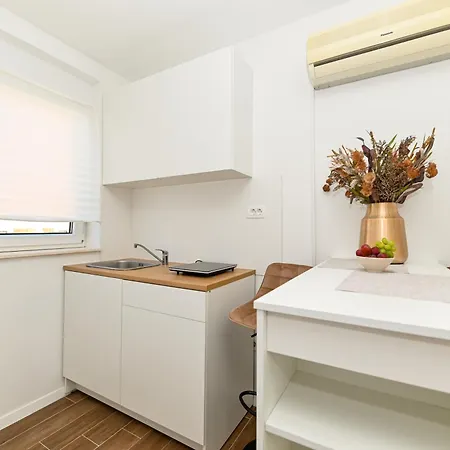 Downtown Apartments Maar Trogir Exterior photo